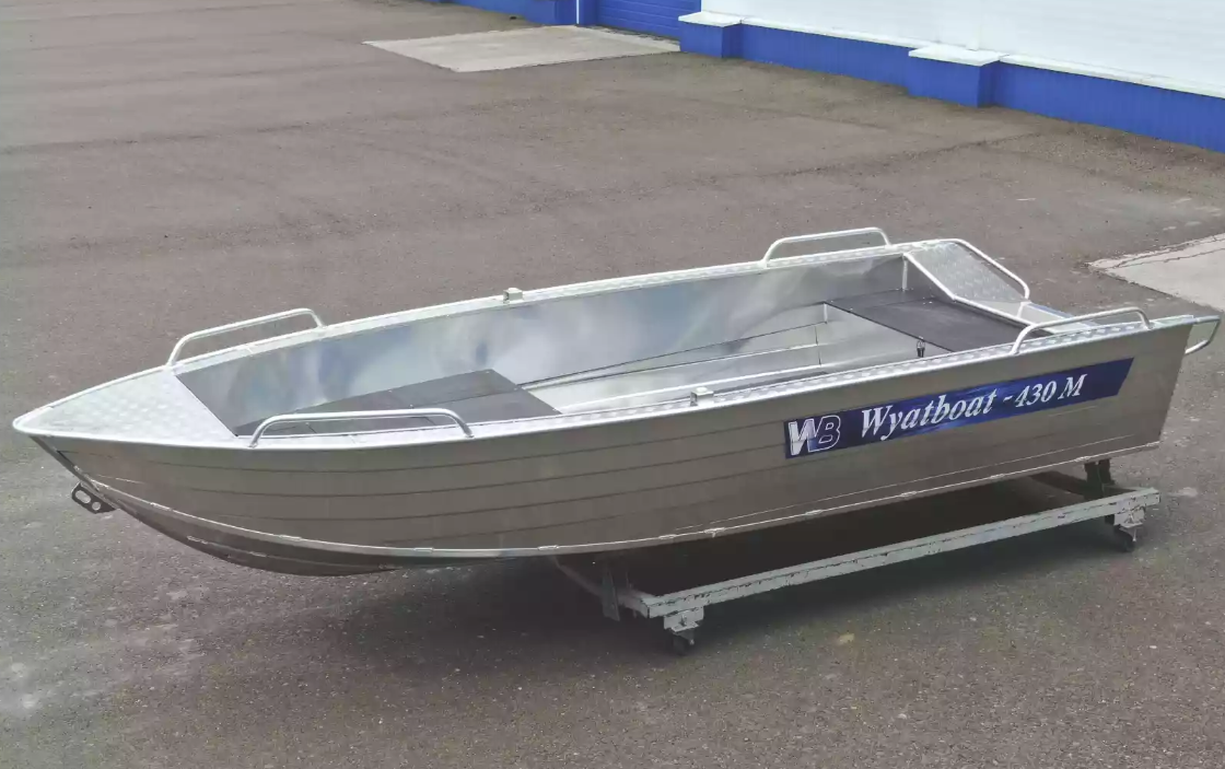 Алюминиевая лодка  Wyatboat-430М FISH в Новомосковске