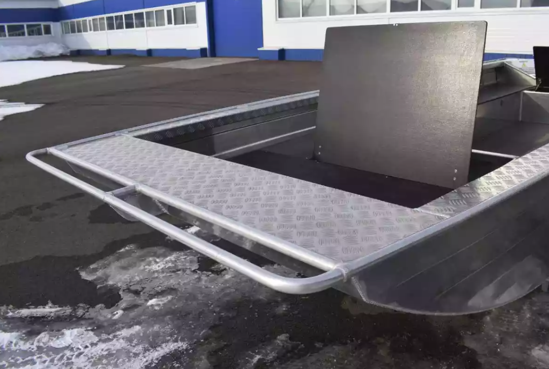 Алюминиевая лодка Wyatboat-490 Jonboat в Новомосковске