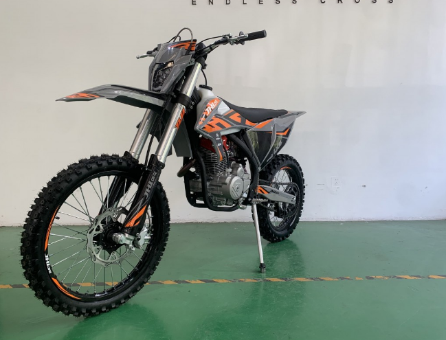 Мотоцикл JHLMOTO JHL LX4 CB300RL (175FMN) в Новомосковске