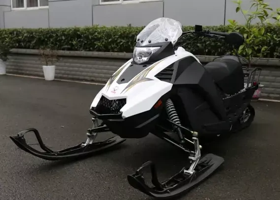 Снегоход ULAR 220 в Новомосковске