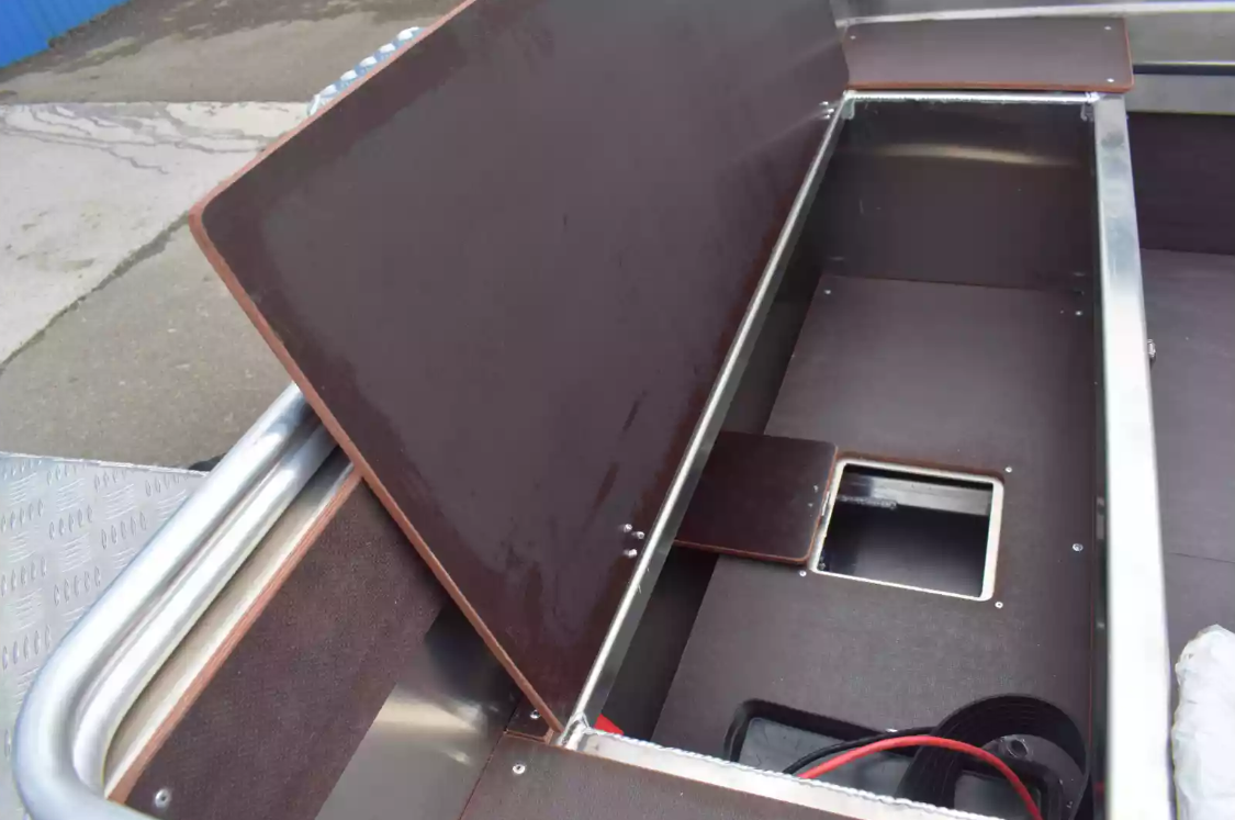 Алюминиевая лодка  Неман-400 DCM NEW в Новомосковске