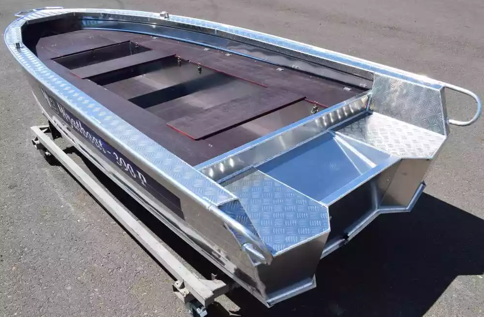 Алюминиевая лодка Wyatboat-390РМ в Новомосковске