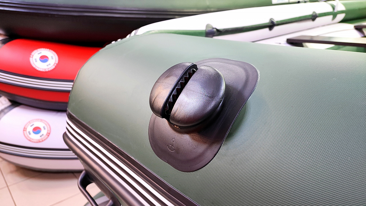 Лодка MISHIMO FAMILY PRO 390 в Новомосковске