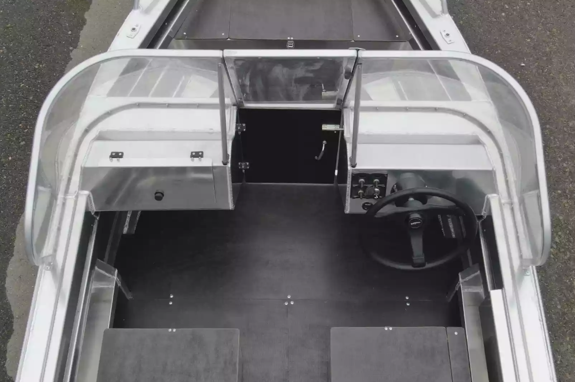 Алюминиевая лодка  Neman-400 DC в Новомосковске