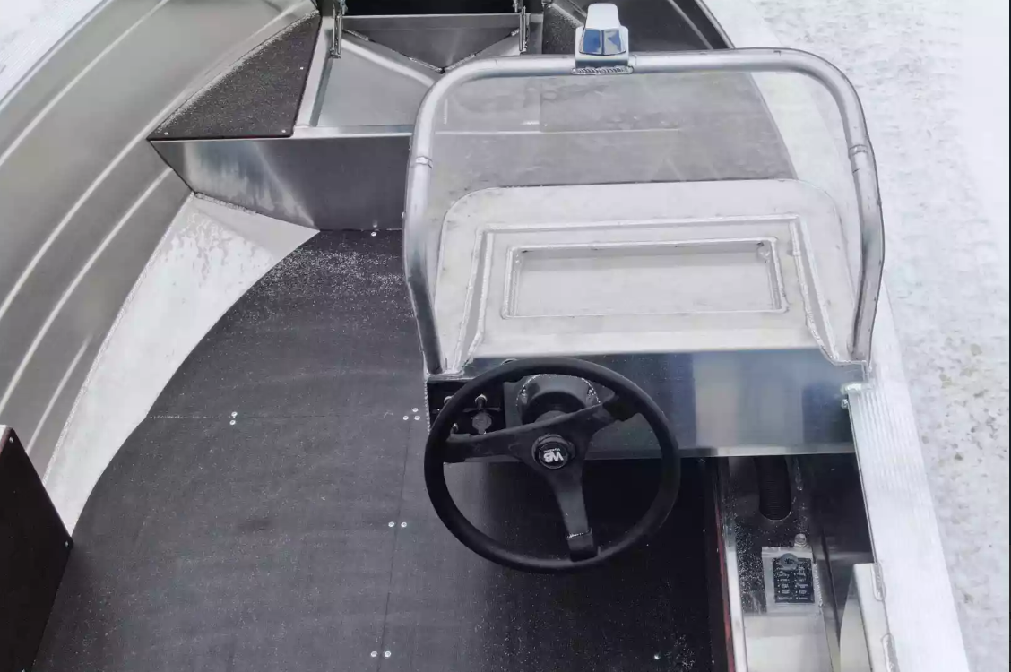 Алюминиевая лодка Неман-400 С в Новомосковске