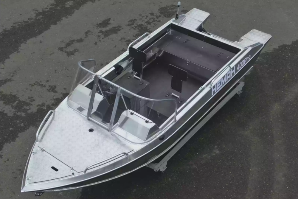Алюминиевая лодка  Neman-400 PRO в Новомосковске