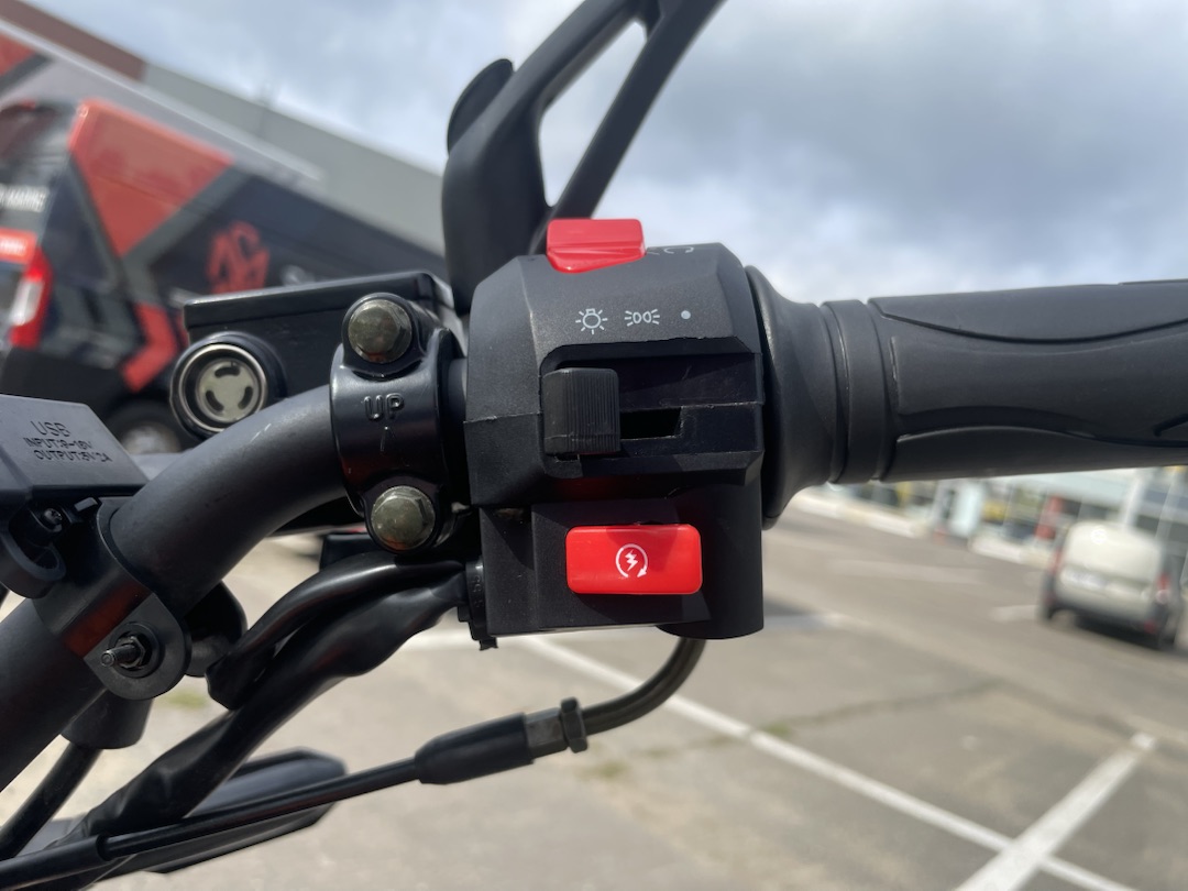 Мопед PROMAX CB150R (49) в Новомосковске