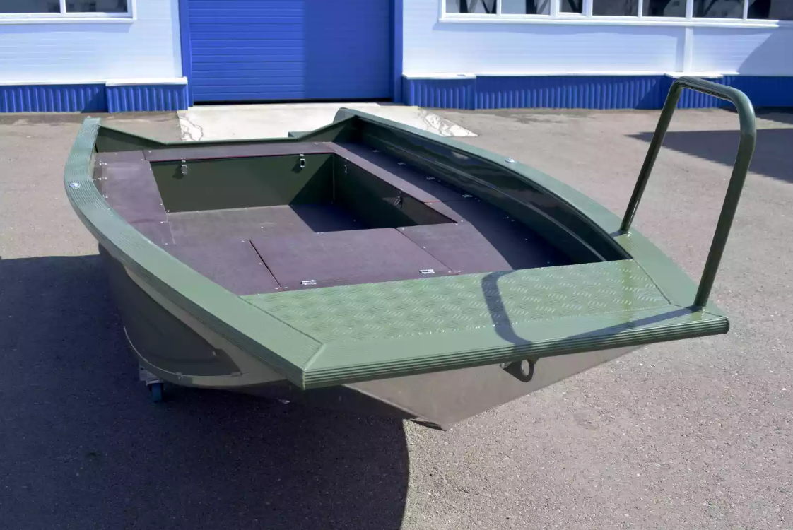 Алюминиевая лодка  Wyatboat-430 Master Fish в Новомосковске