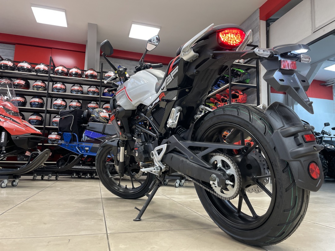 Мопед PROMAX CB150R (49) в Новомосковске
