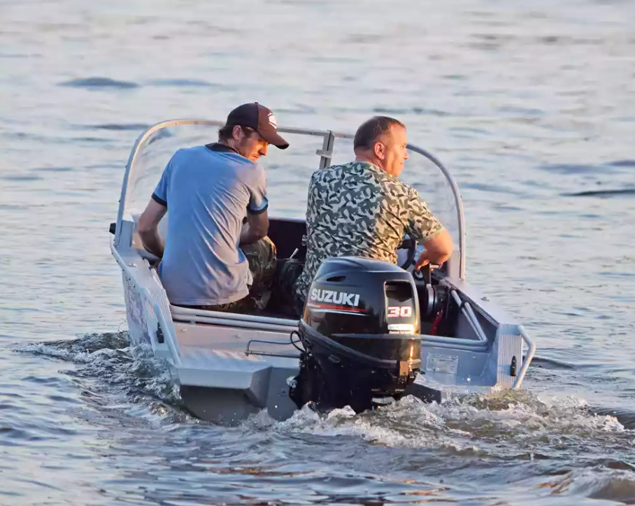 Алюминиевая лодка Wyatboat-390 DCM в Новомосковске