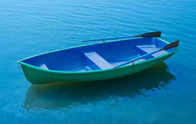 Стеклопластиковая лодка Дельфин в Новомосковске