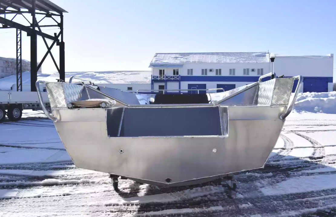 Алюминиевая лодка Неман-500 P в Новомосковске