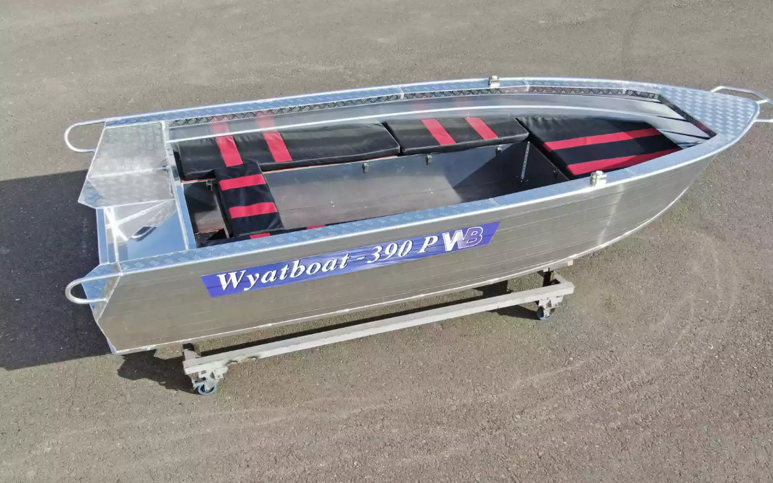 Алюминиевая лодка Wyatboat-390РМ увеличенный борт в Новомосковске