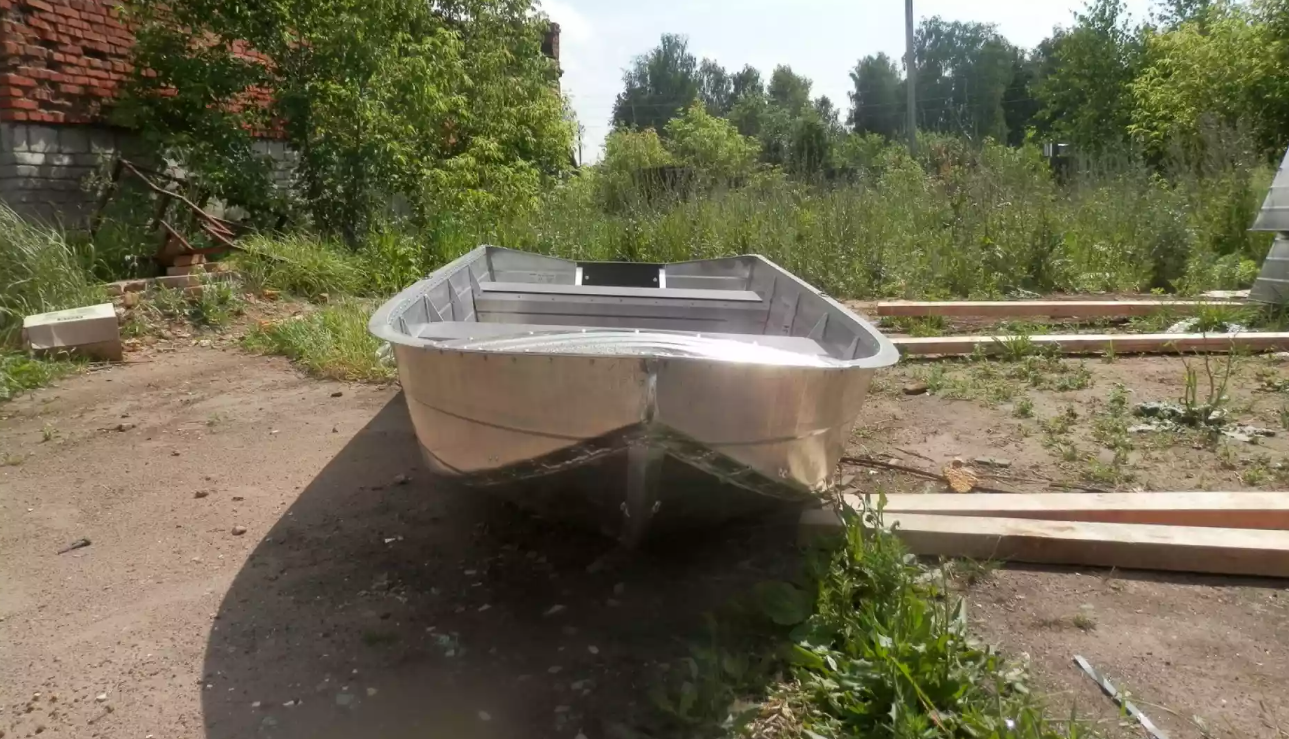 Алюминиевая лодка Вятка-Профи 32 в Новомосковске