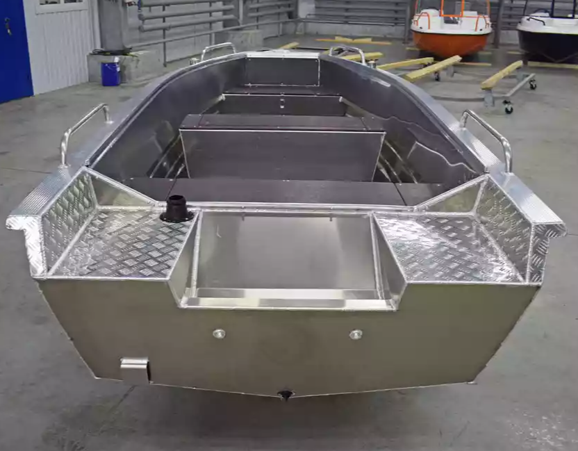 Алюминиевая лодка  Wyatboat-430 Р в Новомосковске