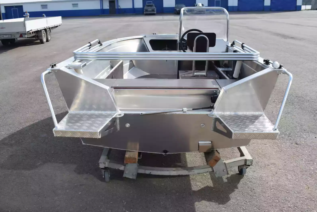 Алюминиевая лодка Неман-400 С в Новомосковске