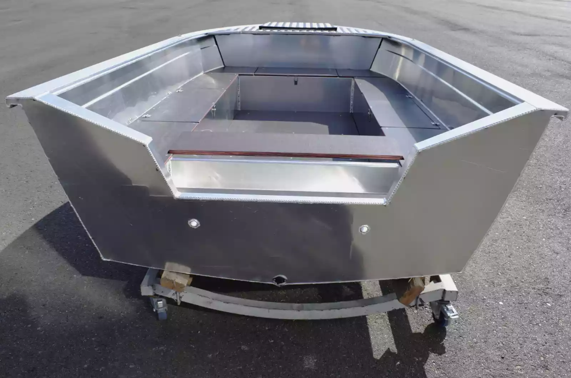 Алюминиевая лодка Неман-400 Р PRO в Новомосковске