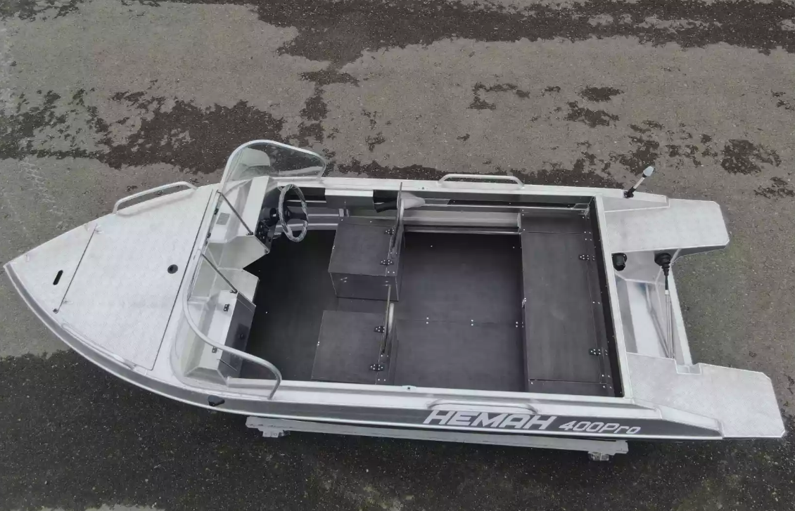 Алюминиевая лодка  Neman-400 PRO в Новомосковске