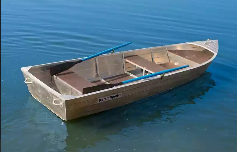 Алюминиевая лодка Вятка-Профи 37 в Новомосковске