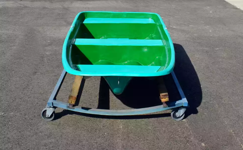 Стеклопластиковая лодка Старт (тримаран) в Новомосковске