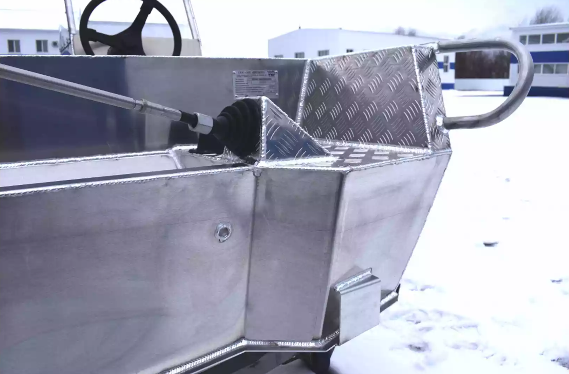 Алюминиевая лодка Wyatboat-390 C в Новомосковске