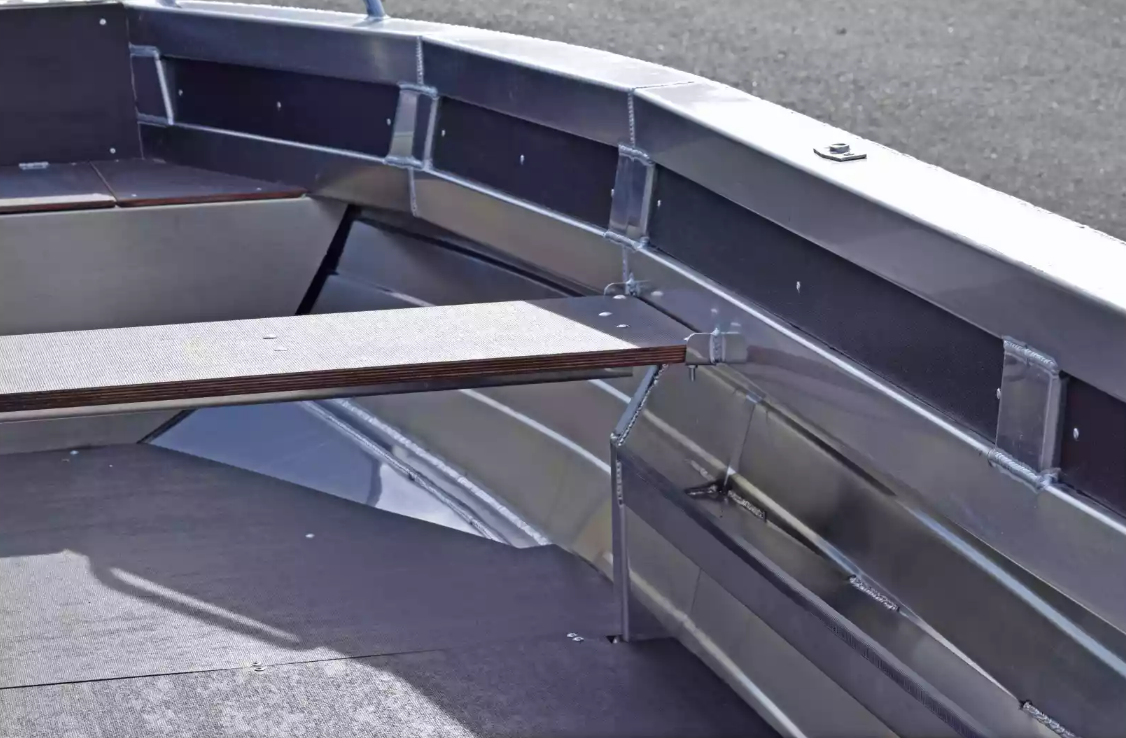 Алюминиевая лодка  Неман-480 Р в Новомосковске