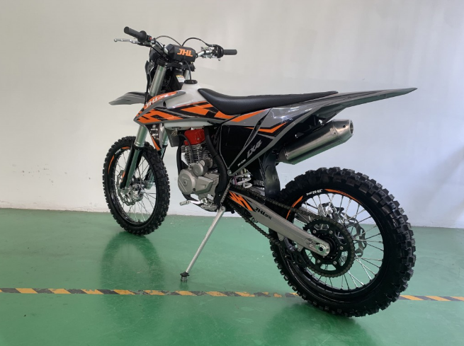 Мотоцикл JHLMOTO JHL LX4 CB300RL (175FMN) в Новомосковске
