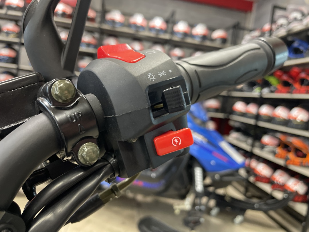 Мопед PROMAX CB150R (49) в Новомосковске