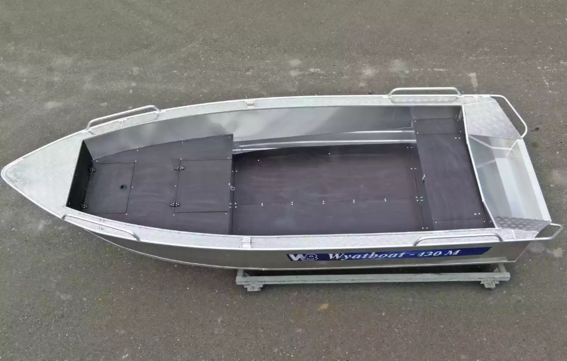 Алюминиевая лодка  Wyatboat-430М FISH в Новомосковске