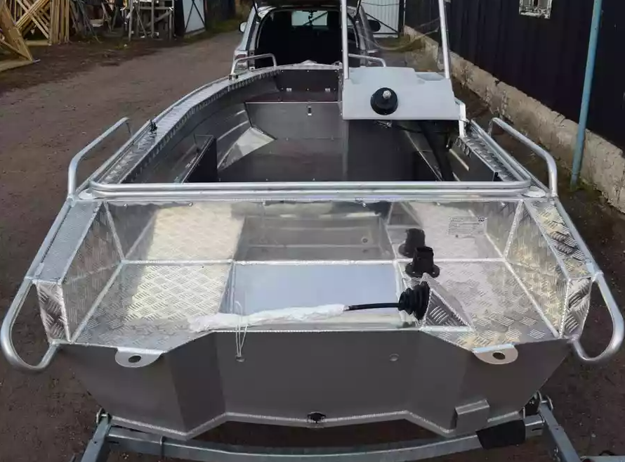 Алюминиевая лодка Wyatboat-390 C в Новомосковске