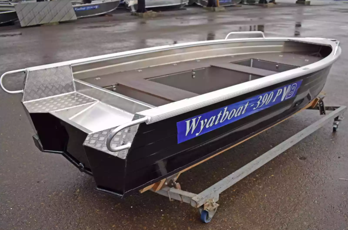Алюминиевая лодка Wyatboat-390РМ в Новомосковске