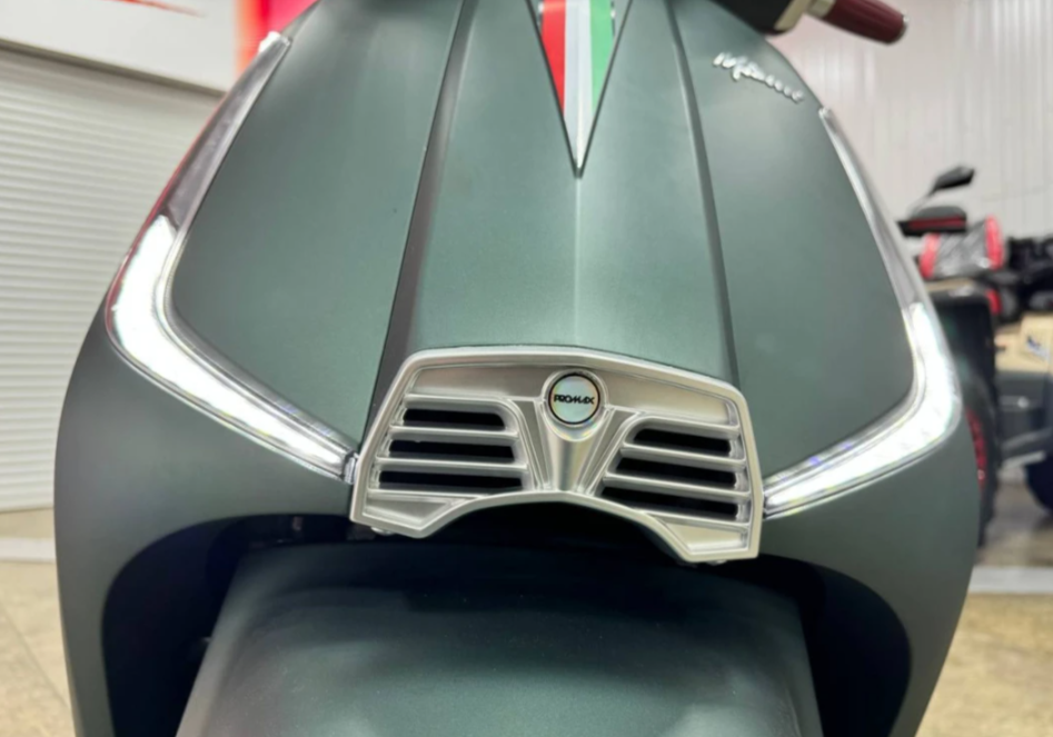 Скутер PROMAX Miami 240 (49) в Новомосковске