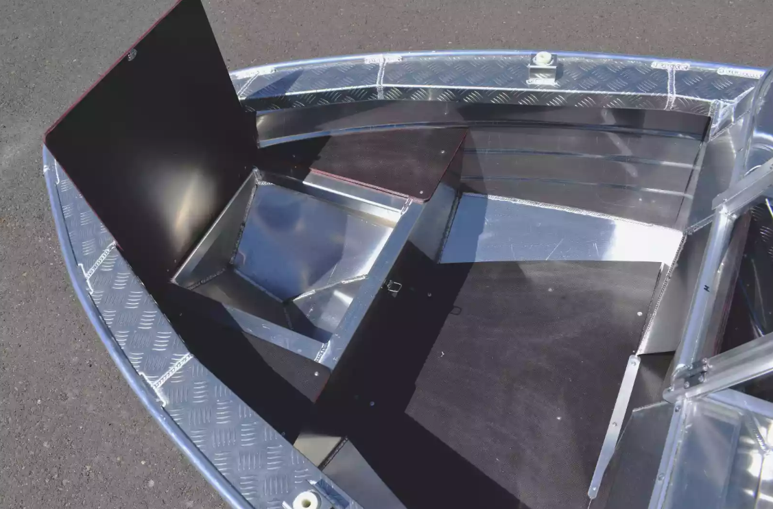 Алюминиевая лодка Wyatboat-390 DCM в Новомосковске