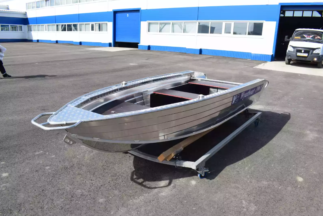 Алюминиевая лодка Wyatboat-390 P в Новомосковске
