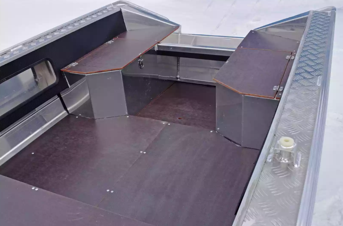 Алюминиевая лодка Wyatboat-370 в Новомосковске