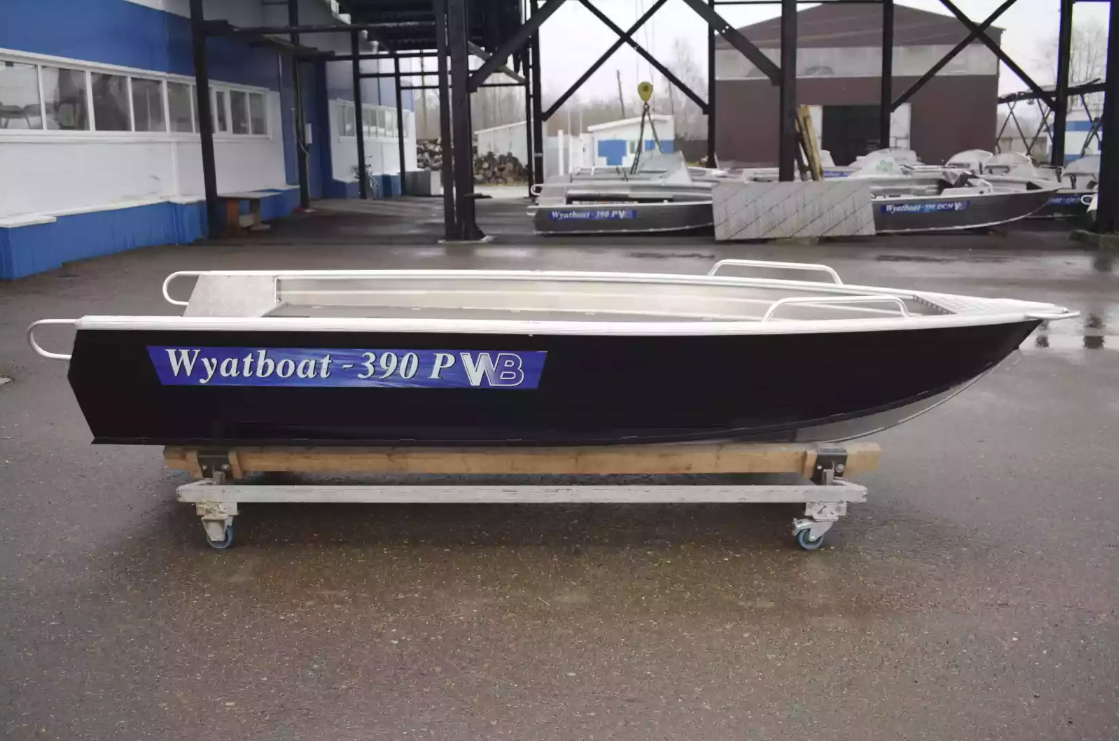 Алюминиевая лодка Wyatboat-390РМ в Новомосковске