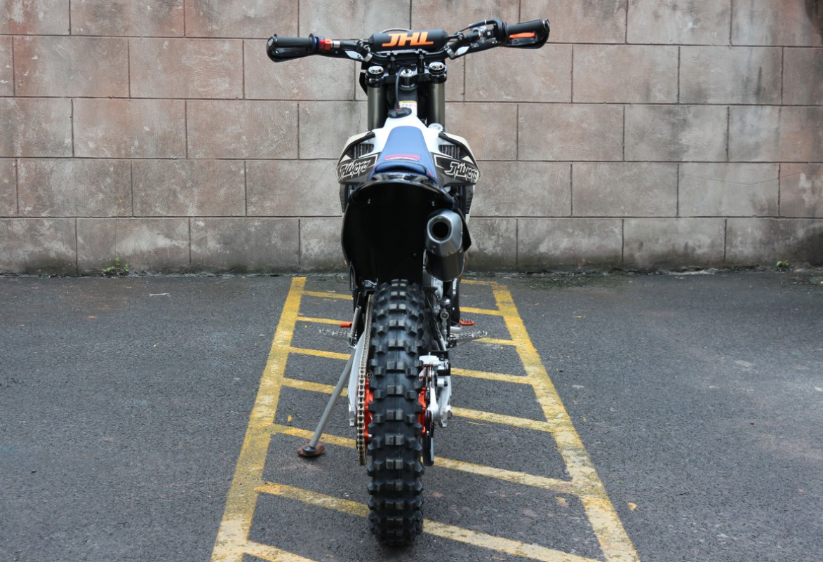 Мотоцикл JHLMOTO JHL Z8i (EFI) NC300S (182-MN) в Новомосковске