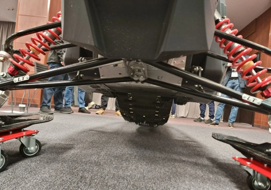 Снегоход AODES Siberiacross 1000 SWT 600mm LCD 6.8 в Новомосковске