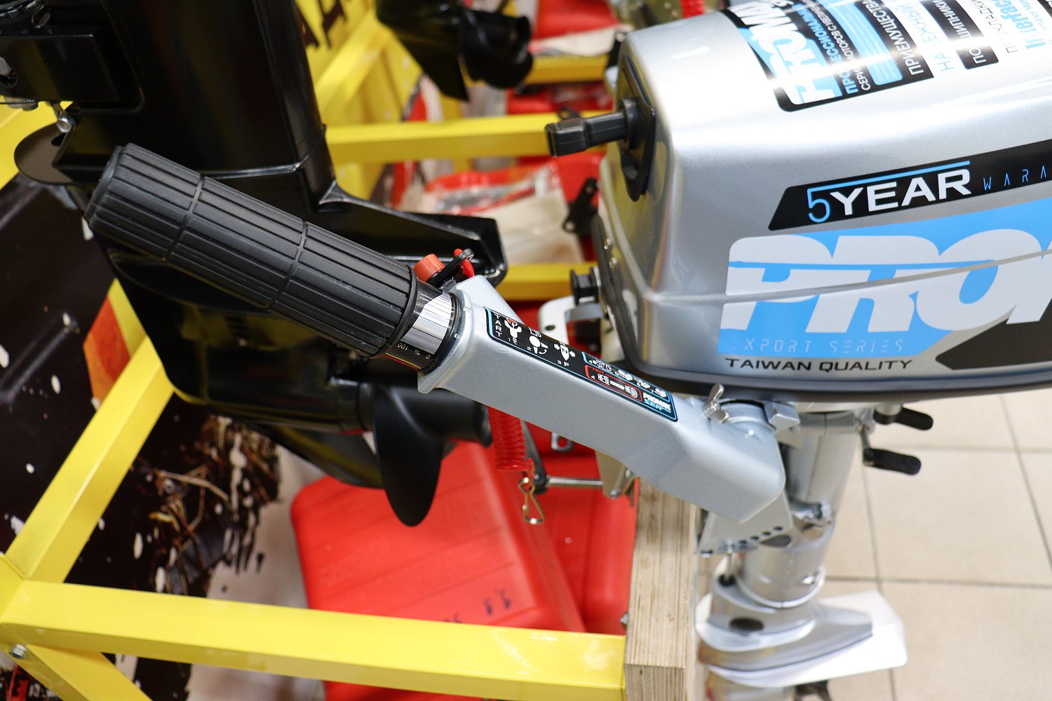 Лодочный мотор PROMAX SP5FHS (внешний бак 12 л) в Новомосковске