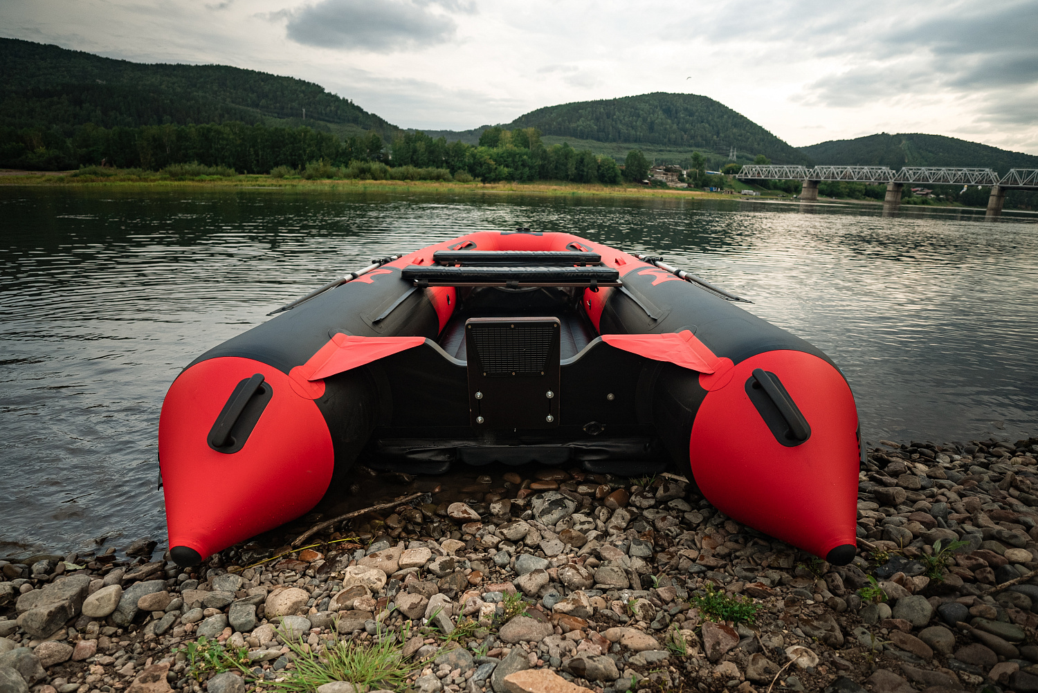 Лодка MISHIMO RIVER JET 390 под водомет в Новомосковске