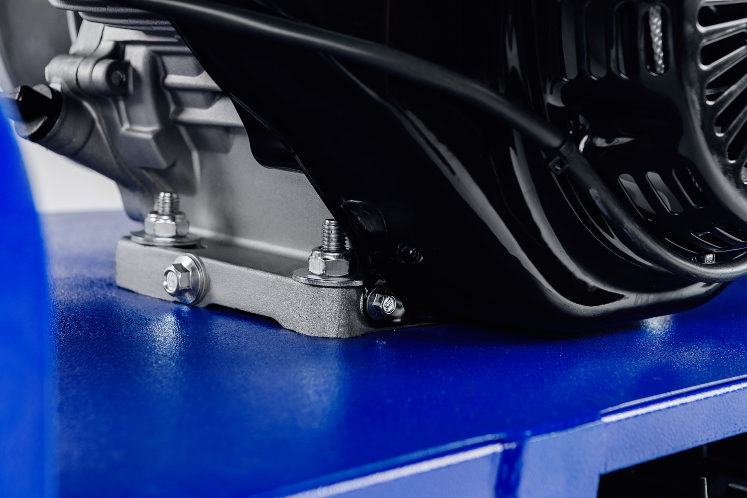 МОТОБУКСИРОВЩИК SNOW DOG 15 л.с. в Новомосковске