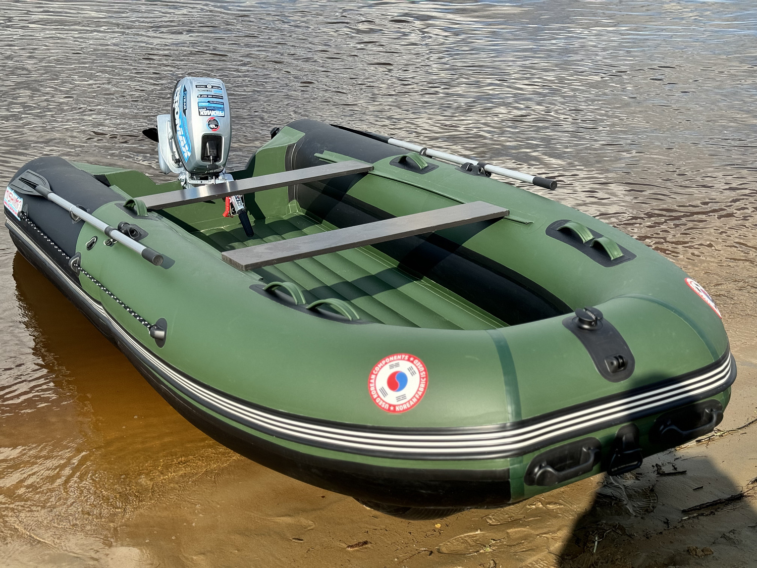 Лодка MISHIMO BIG FLOOR 400 в Новомосковске