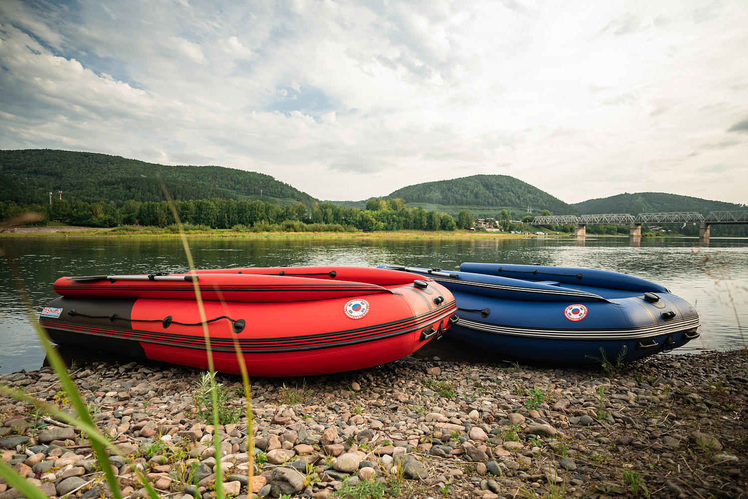 Лодка MISHIMO RIVER FJET PRO 410  под водомет в Новомосковске