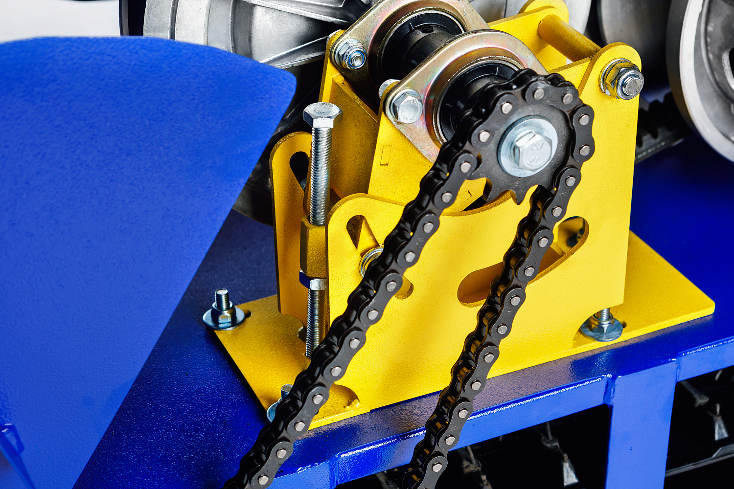 МОТОБУКСИРОВЩИК SNOW DOG 15 л.с. в Новомосковске