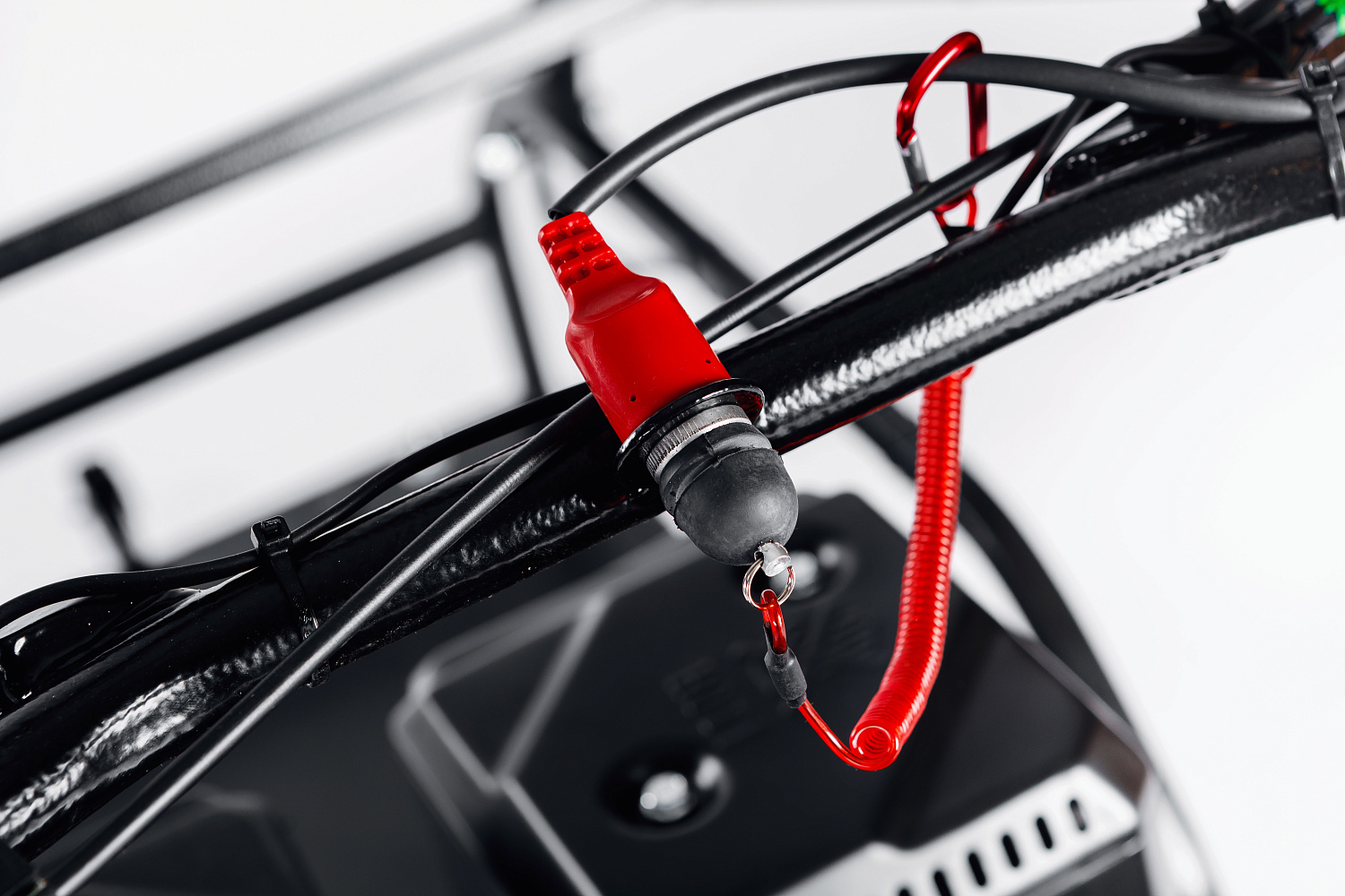 МОТОБУКСИРОВЩИК IKUDZO LONG 2.0 1700/500 EKR19 в Новомосковске