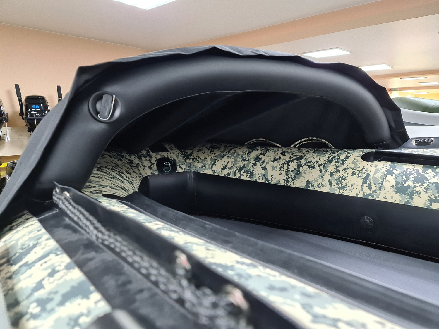 КОМПЛЕКТ НОСОВОГО ТЕНТА К ЛОДКЕ SMARINE AIR MAX 360 ЧЕРНЫЙ в Новомосковске