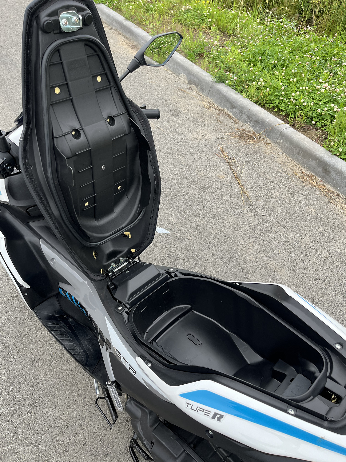 Скутер PROMAX TURAN 250 (49) в Новомосковске