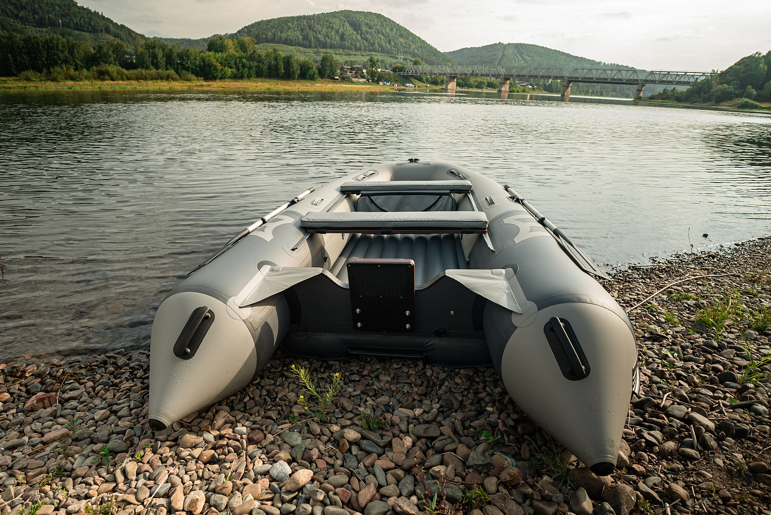 Лодка MISHIMO RIVER JET 390 под водомет в Новомосковске