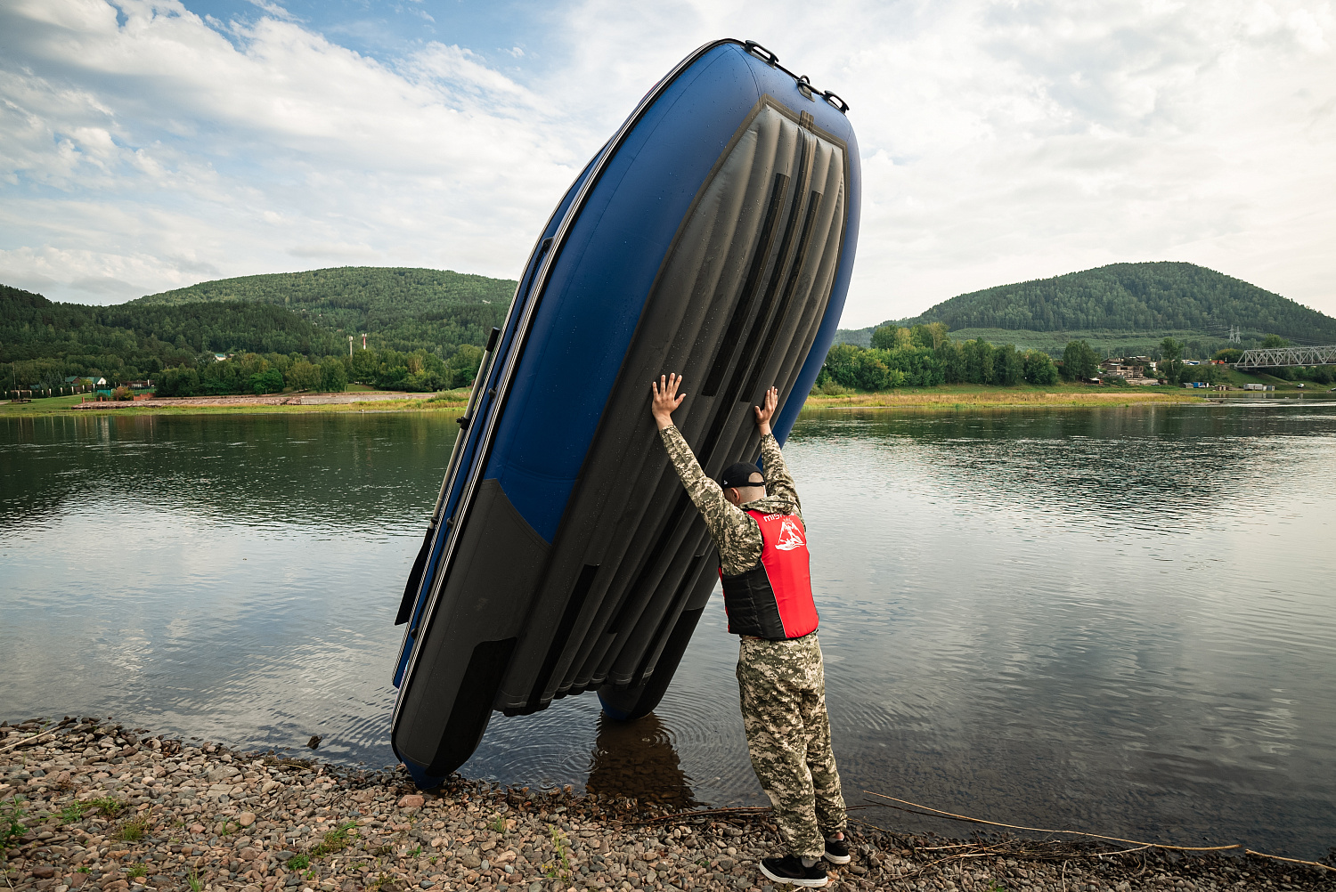 Лодка MISHIMO RIVER FJET PRO 410  под водомет в Новомосковске