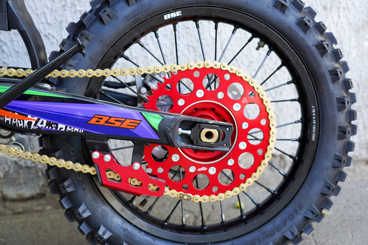 Эндуро / кроссовый мотоцикл BSE T7 Joker (ZS174-5А) Sport в Новомосковске